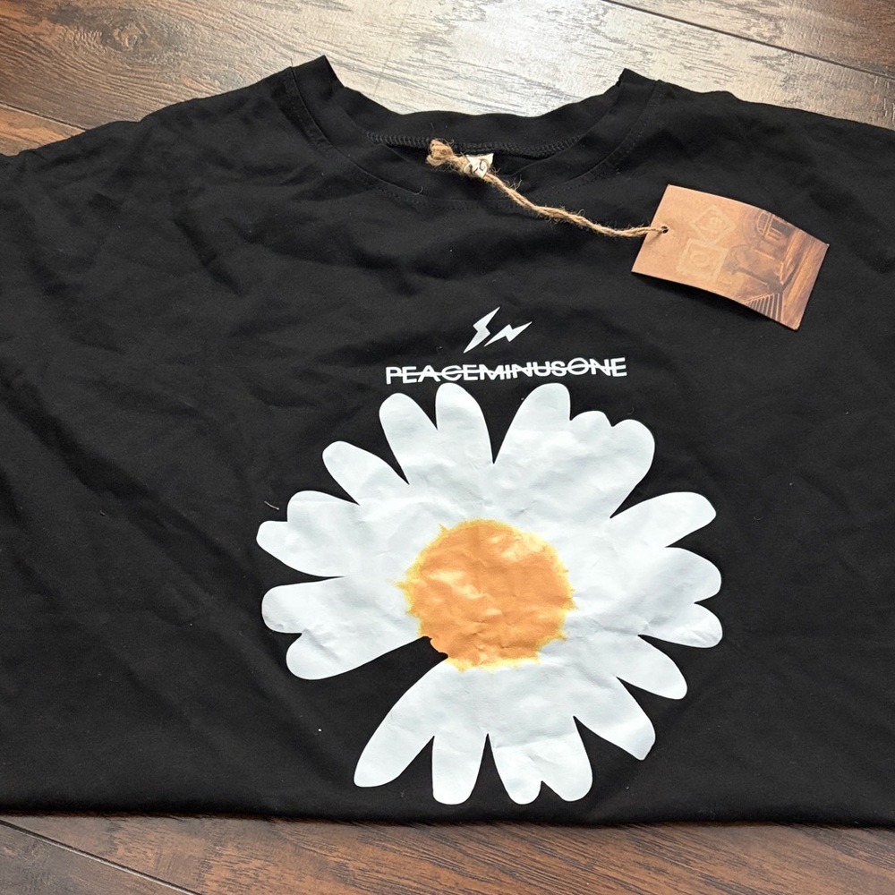 Peaceminusone Black T-Shirt with Daisy Graphic